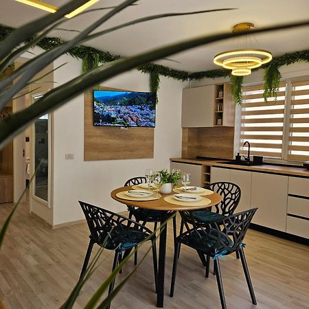 Bali Del Mar Apartments Navodari Exterior photo